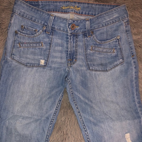 American Eagle Capris - Picture 2 of 3